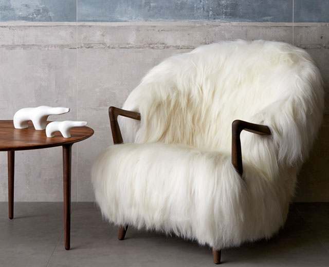Fluffy chair by Fredrik Kayser - Eikund - Aram Store