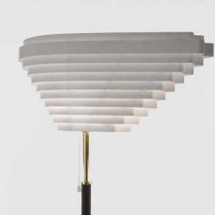 A805 Floor Lamp