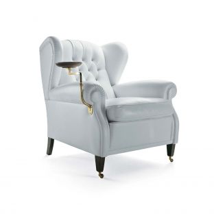 1919 Wingchair with Plate